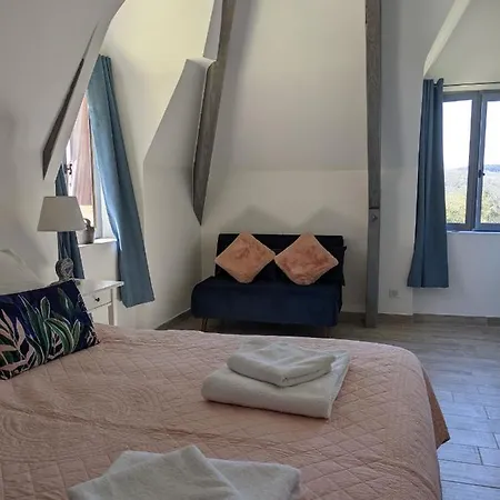 Domaine De Fleurie Bed & Breakfast Tursac Exterior photo